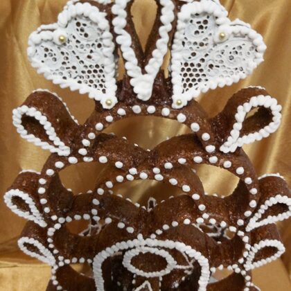 csipkés grillázs torta hátoldala 3,5 kg  49.000 Ft 