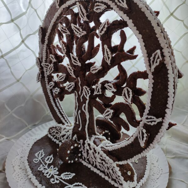 Életfa grillázsból. 30-35 cm közötti magasság. 2 kg 28.000 Ft