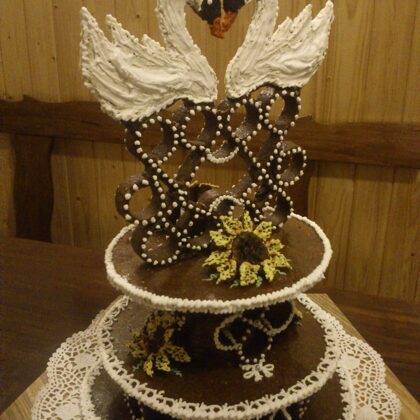 49.000 Ft 3,5 kg hattyus-eskuvoi-torta