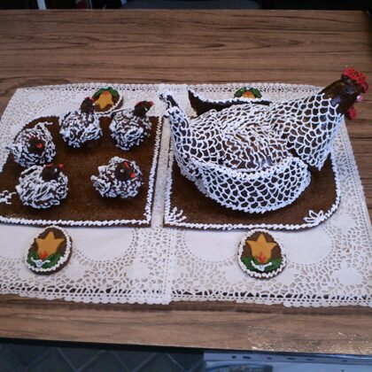 grillázs tyúkanyó csibéivel, 2kg 28.000ft