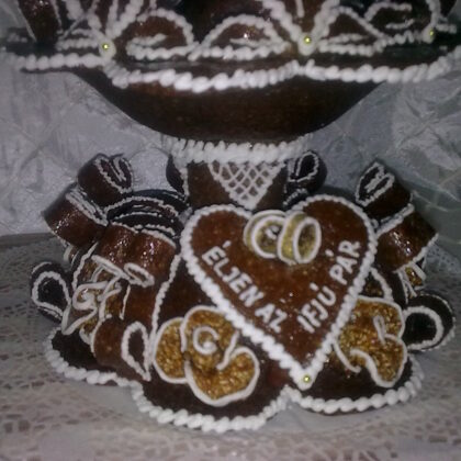 diós és szezámmagvas grillázs torta