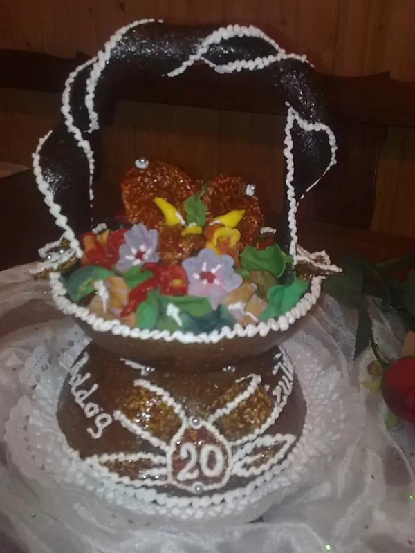 eheto-disz-kosar 2,2kg:  35.200 Ft