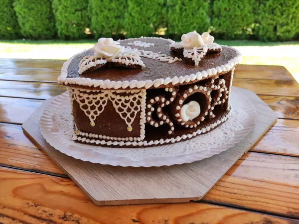 sziv torta 2kg: 32.000 Ft 